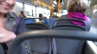 Strâns cu ochi adolescenti asiatice suge femei goale grase fratele perfect în timp ce părinții nu sunt acasă